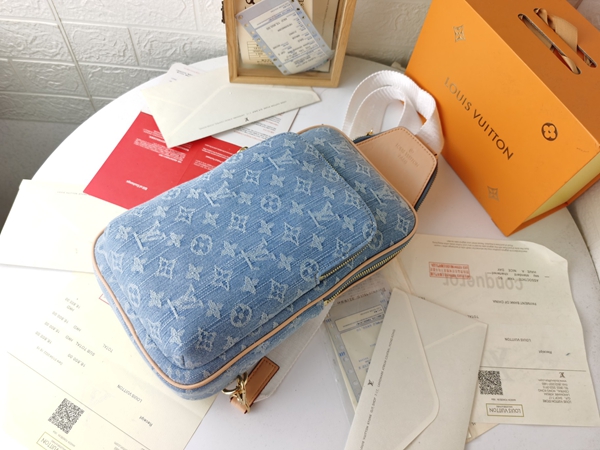 ルイヴィトンバッグ内部構造